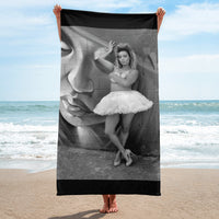 TUTU QUEEN Towel